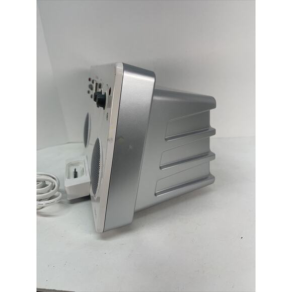 Tivoli Audio iYiYi RDS-Radio + Mini-Stereo System for Apple iPod DeVesto Design - Picture 2 of 4